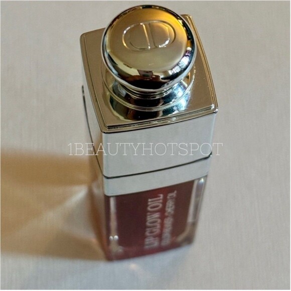 Dior Addict Lip Glow Oil Bundle of 2 - 063 Pink Lilac and 062 Bronzed Glow - Picture 7 of 8